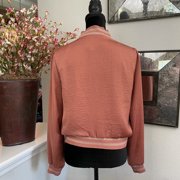 Lucy Paris lightweight jacket - Picture 5 of 9